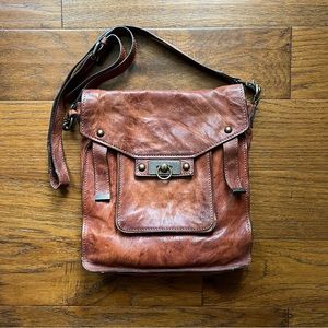 Frye Cameron Magazine Crossbody bag - Cognac